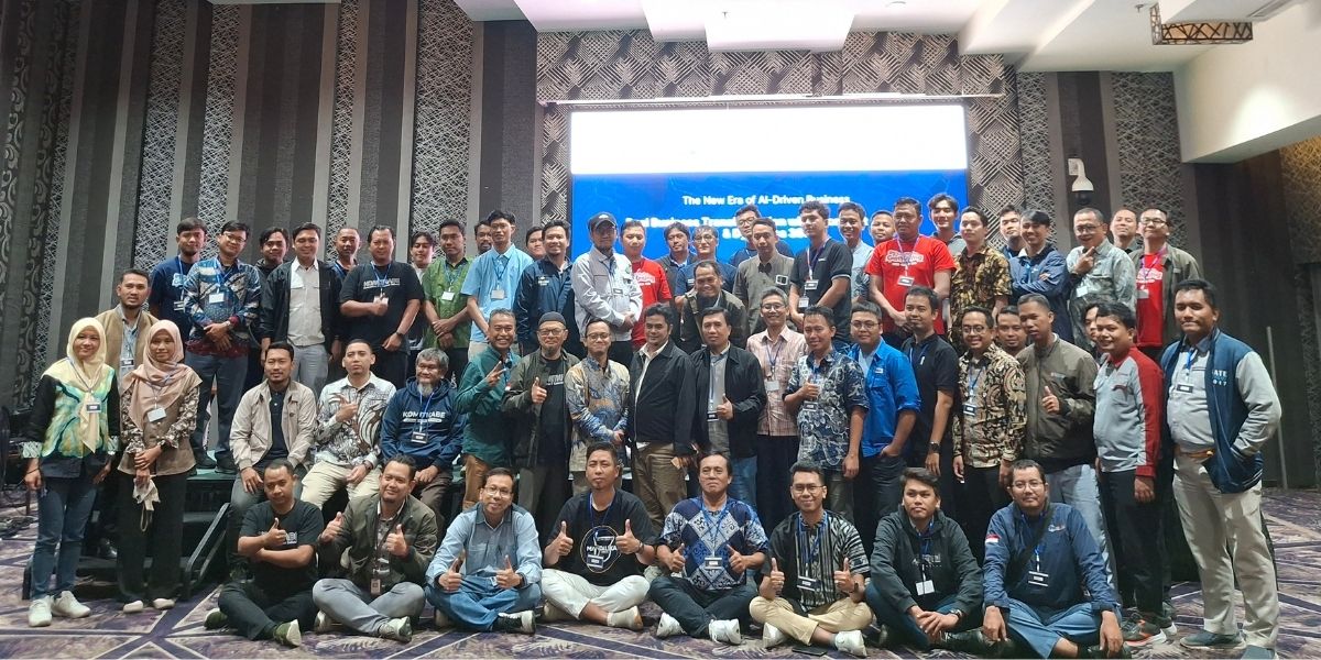 Participants at the KOMITKABE AI Workshop in Cikarang Indonesia